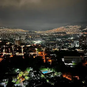 Apartamento Hermoso Apartamento En Medellin!, Medellín