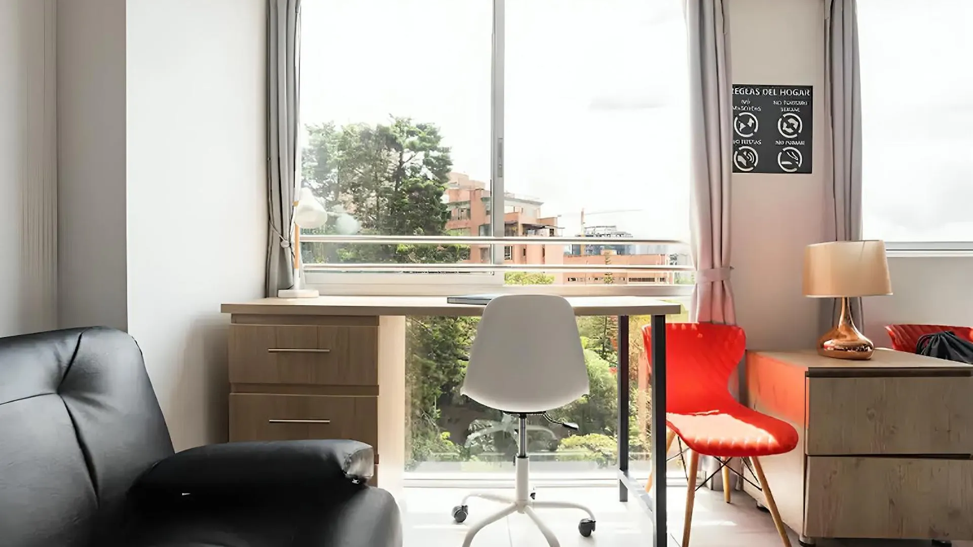 Loft Comodo Cerca De Vida Nocturna Y Malls Medellin